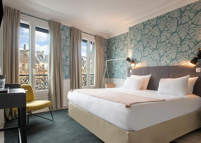 Hotel Avama Prony Parigi